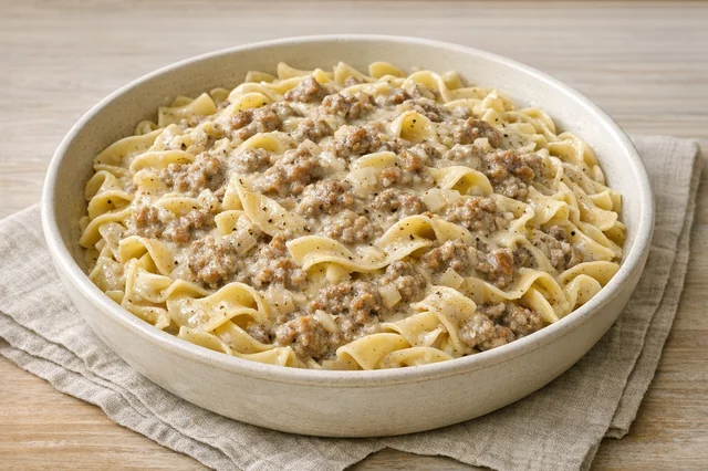 Noodles with country-style sausage gravy